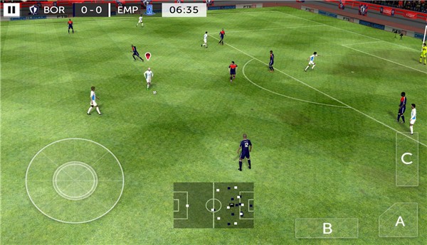 第一触感足球2015免费安卓版 1